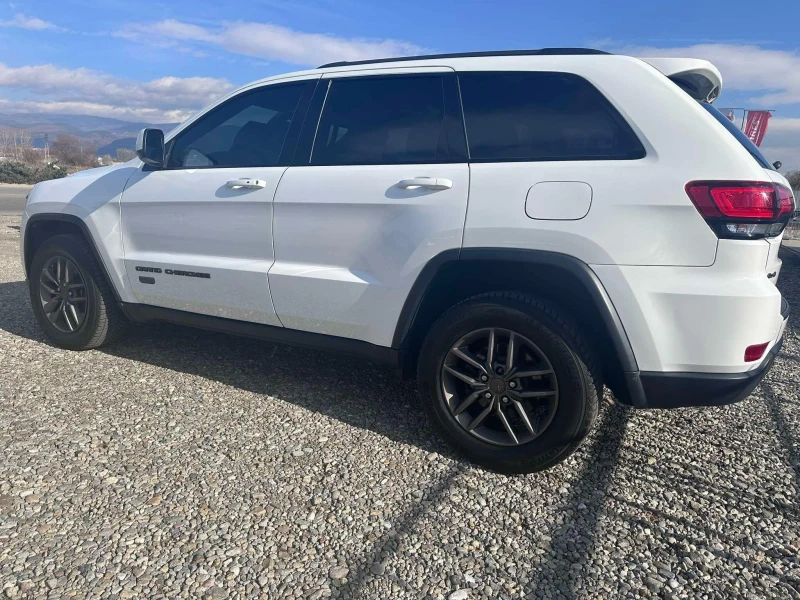 Jeep Grand cherokee 75th Anniversary Edition, снимка 12 - Автомобили и джипове - 48136321