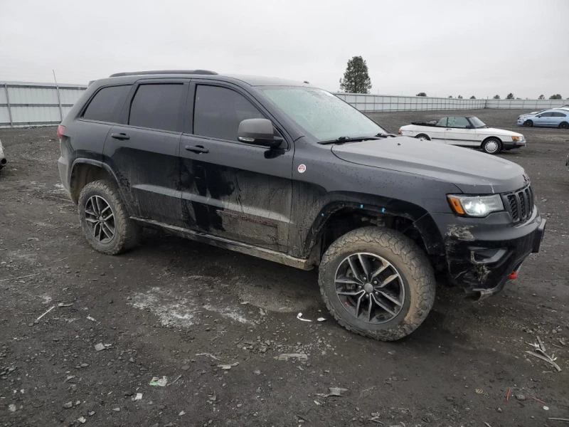 Jeep Grand cherokee TRAILHAWK, снимка 4 - Автомобили и джипове - 48360378