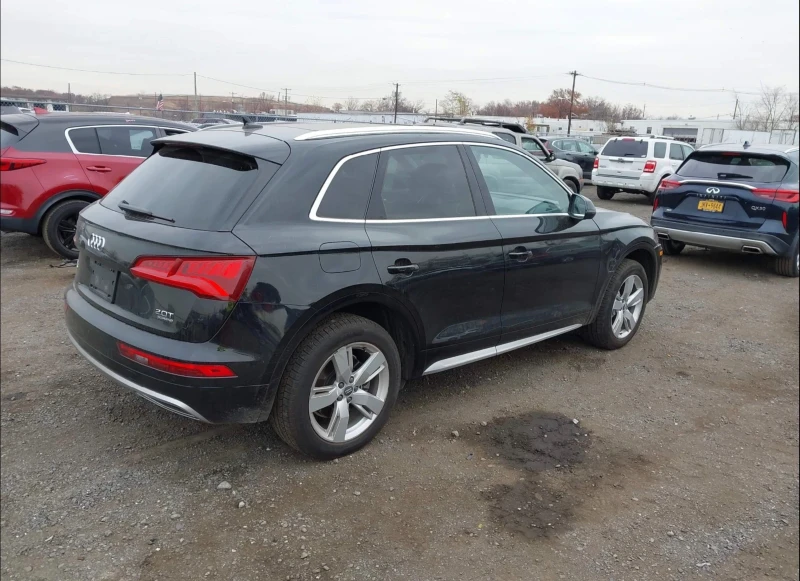 Audi Q5, снимка 4 - Автомобили и джипове - 48753446