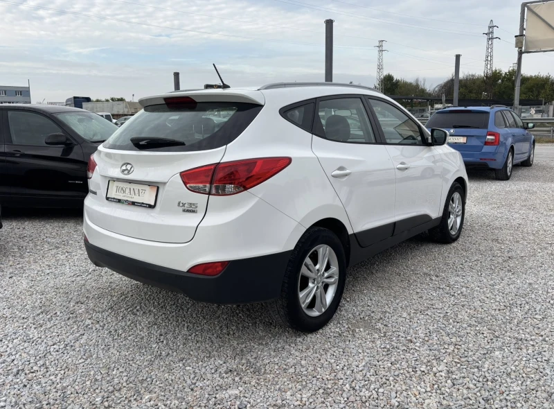 Hyundai IX35 1.7crdi* 116к.с.* Euro 5* Лизинг, снимка 4 - Автомобили и джипове - 52121550