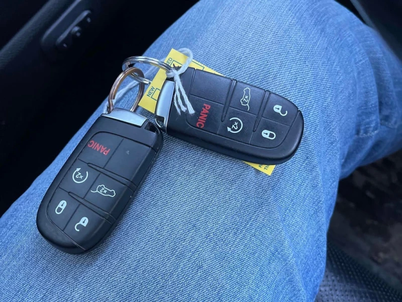 Jeep Grand cherokee 2021 Trailhawk * CARFAX * БЕЗ ПЪРВОНАЧАЛНА ВНОСКА, снимка 17 - Автомобили и джипове - 52831543