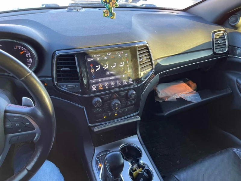 Jeep Grand cherokee 2021 Trailhawk * CARFAX * БЕЗ ПЪРВОНАЧАЛНА ВНОСКА, снимка 9 - Автомобили и джипове - 52831543