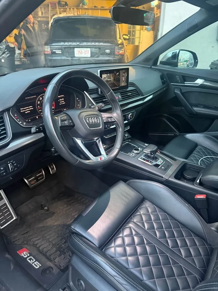 Audi SQ5 * * CARFAX * *  * *  | Mobile.bg   11