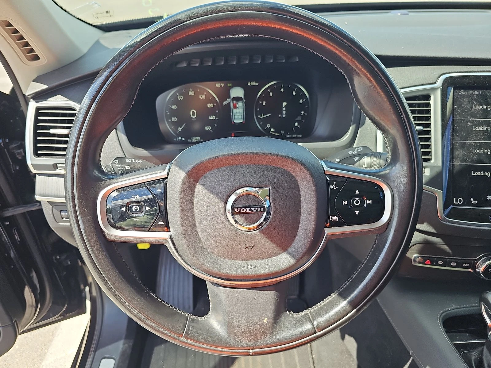 Volvo Xc90 T6 Momentum - изображение 9