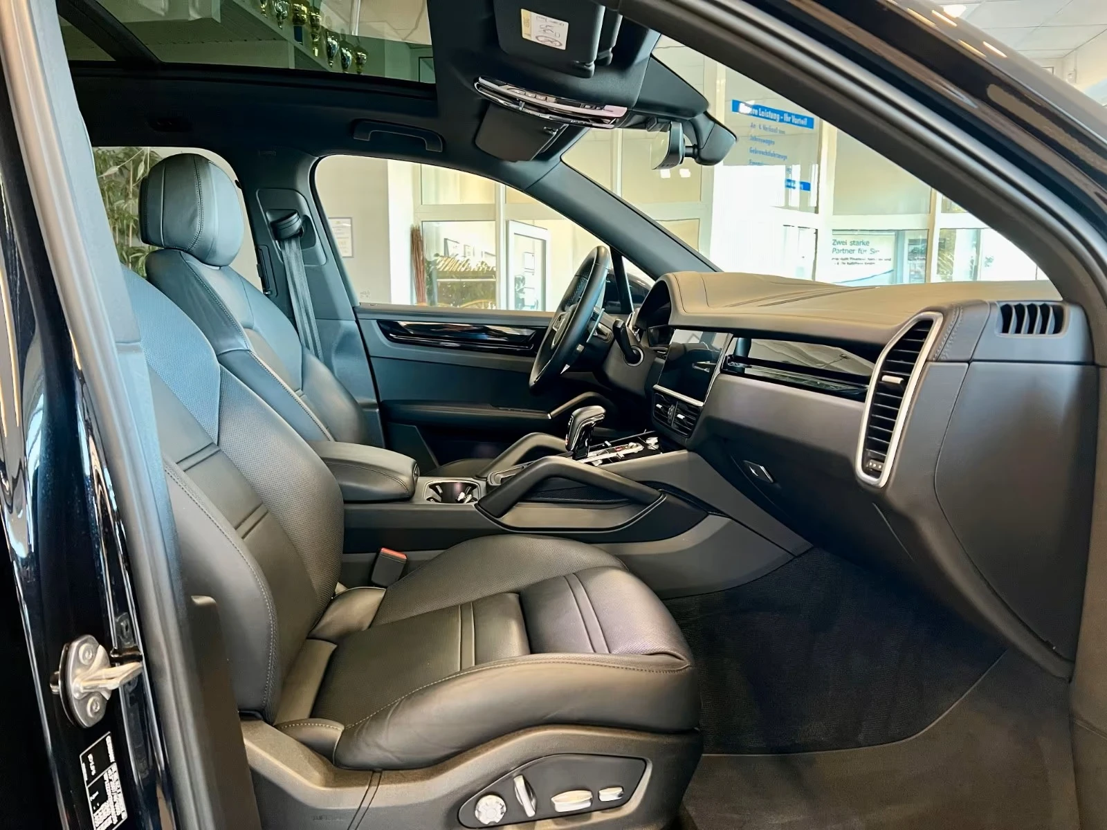 Porsche Cayenne S  PANO/CAMERA 360 /HUD/ | Mobile.bg   14