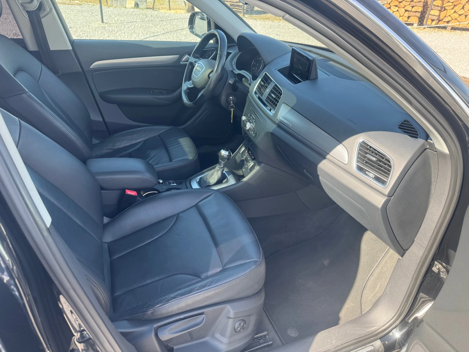 Audi Q3 2.0 TDI S-Line QUATTRO NAVI PANORAMA EURO 6, снимка 14 - Автомобили и джипове - 53792465