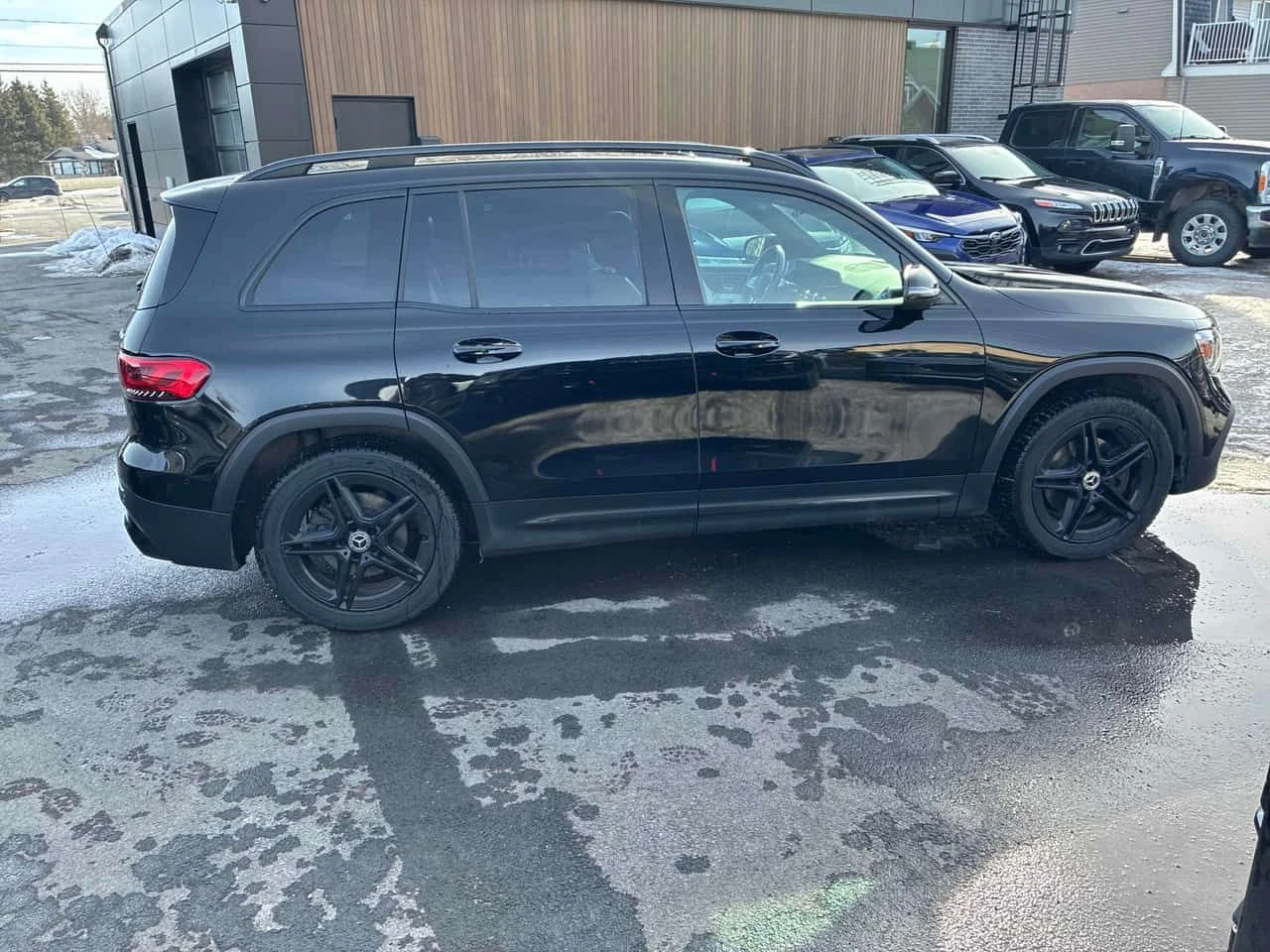 Mercedes-Benz GLB * 250 * CARFAX * Дистроник * 360 Камери* , снимка 3 - Автомобили и джипове - 53934823