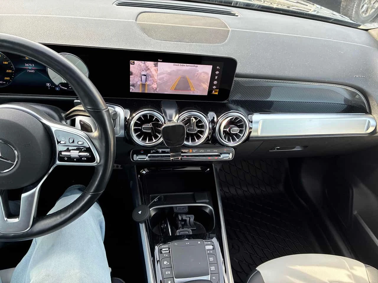 Mercedes-Benz GLB * 250 * CARFAX * Дистроник * 360 Камери* , снимка 9 - Автомобили и джипове - 53934823