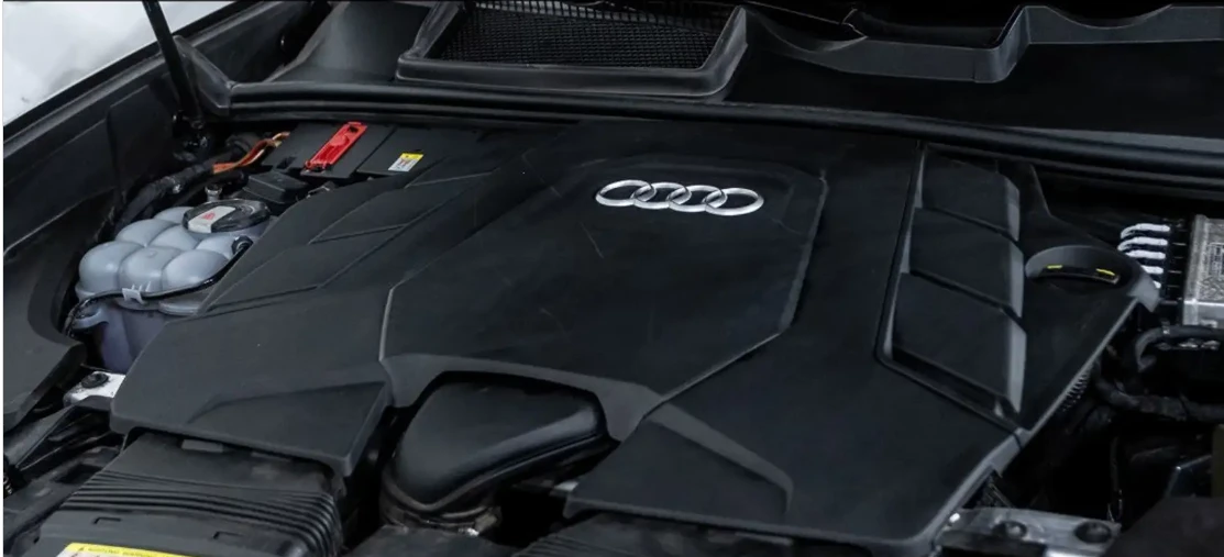 Audi Q8 TECHNIK / ПАНОРАМА / МАСАЖ / FULL!, снимка 17 - Автомобили и джипове - 54705201