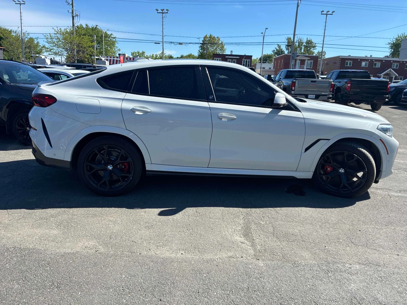 BMW X6 xDrive40i * M ПАКЕТ * ПОДГРЕВ * ПАНОРАМА * CARFAX, снимка 3 - Автомобили и джипове - 54720659