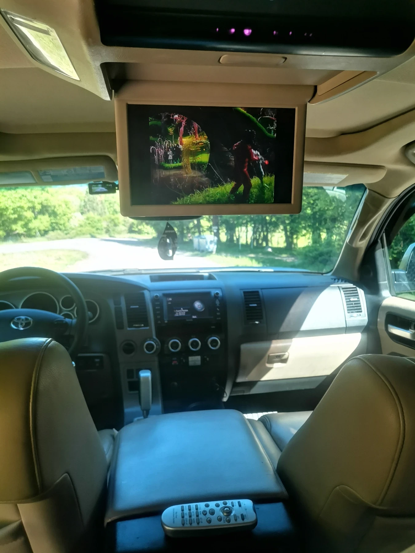Toyota Sequoia, снимка 12 - Автомобили и джипове - 55177263