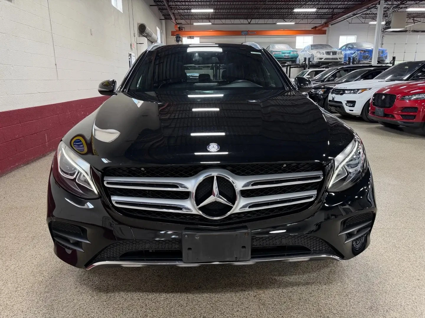 Mercedes-Benz GLC 300 AMG PKG ЦЕНА ДО БГ РЕГИСТРАЦИЯ & АВТОКРЕДИТ, снимка 6 - Автомобили и джипове - 55418133