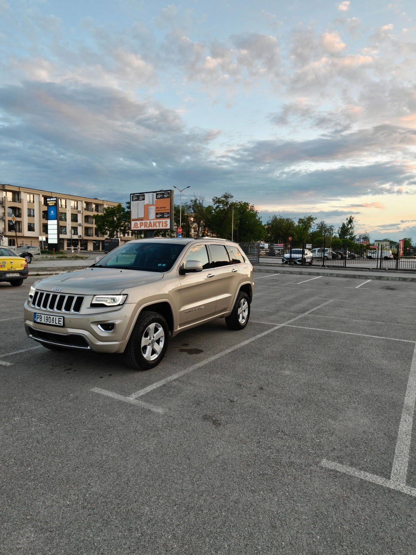 Jeep Grand cherokee 3.0 OVERLAND GERMANIYA, снимка 8 - Автомобили и джипове - 55897160