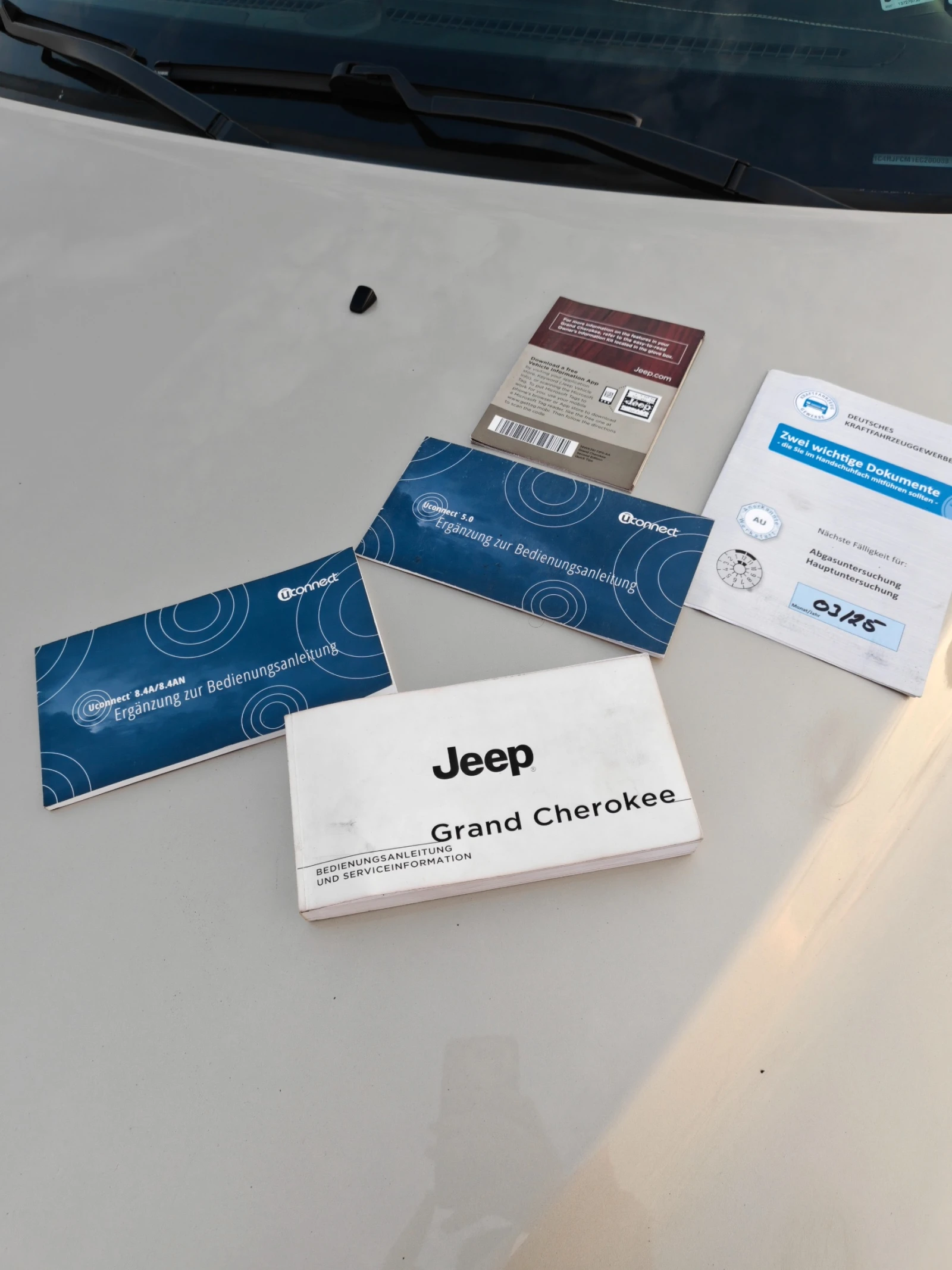 Jeep Grand cherokee 3.0 OVERLAND GERMANIYA, снимка 16 - Автомобили и джипове - 55897160