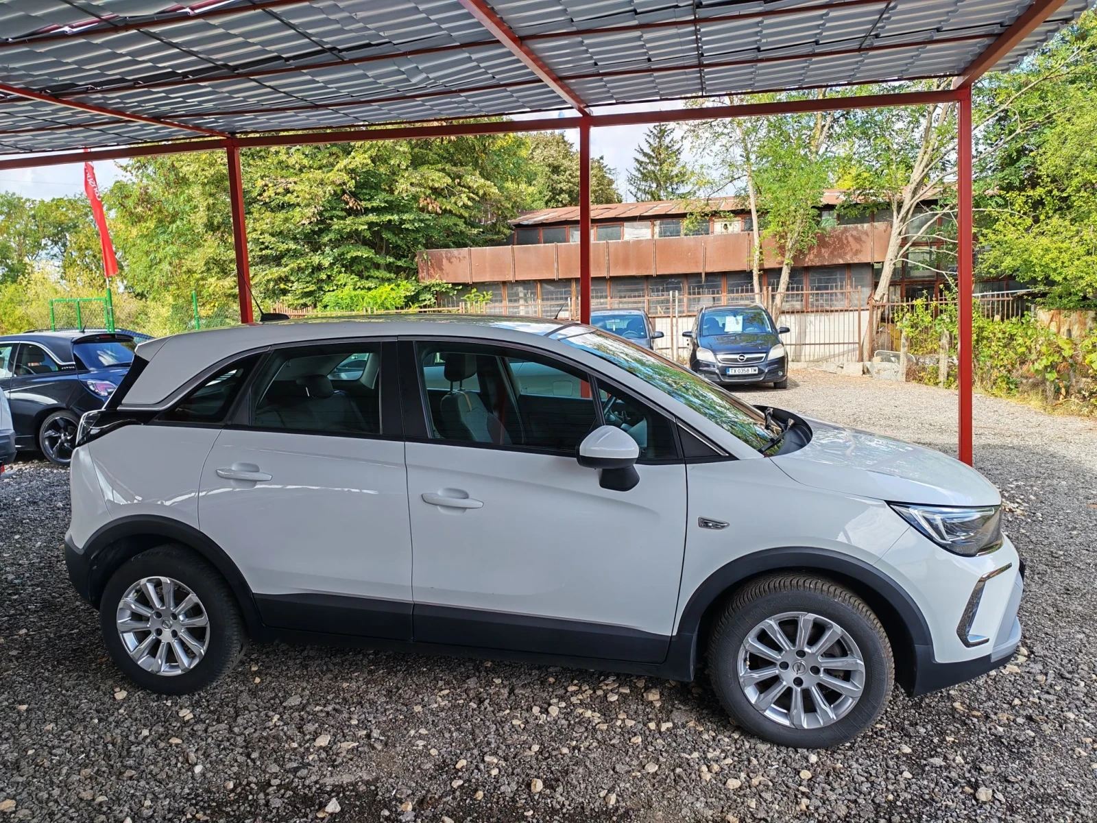 Opel Crossland X 1.5 AUTOMATIC 120 k. c. , снимка 4 - Автомобили и джипове - 56196382
