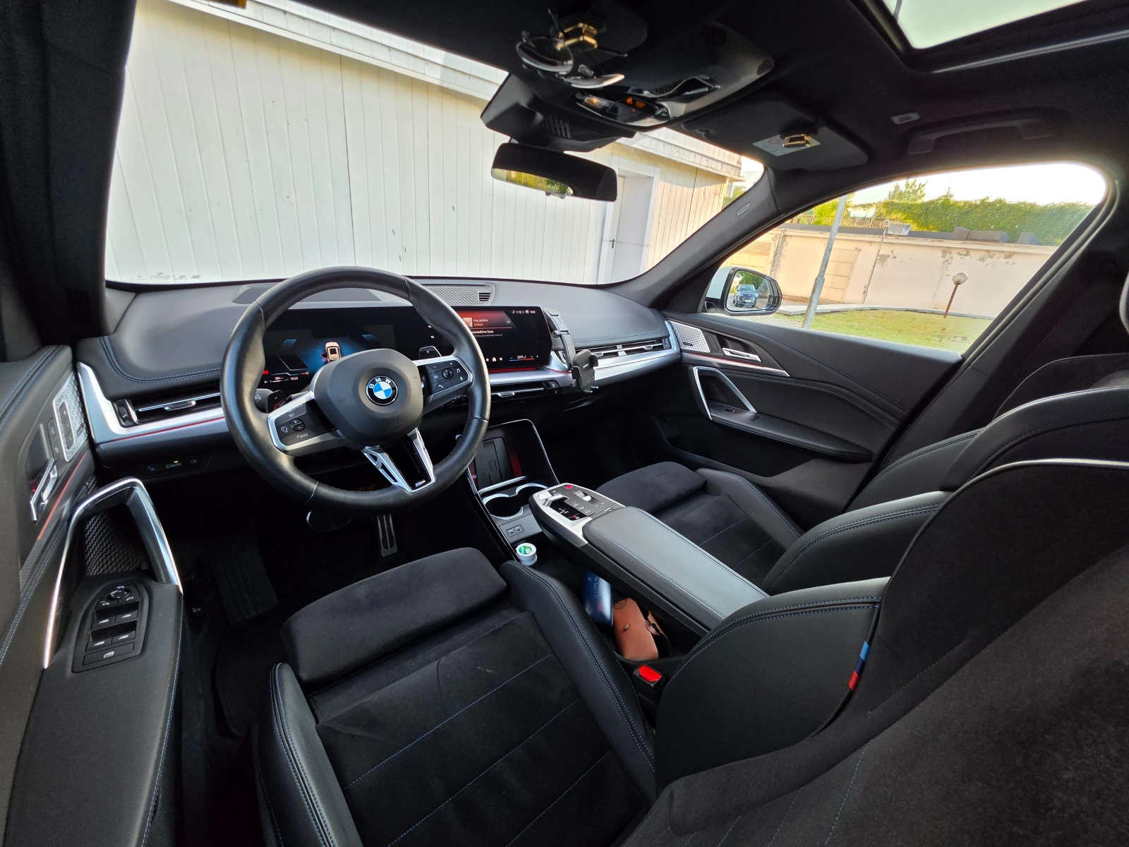 BMW X1 sDrive20i M, Панорама, Harman Kardon/Камера360Кожа, снимка 11 - Автомобили и джипове - 56248030