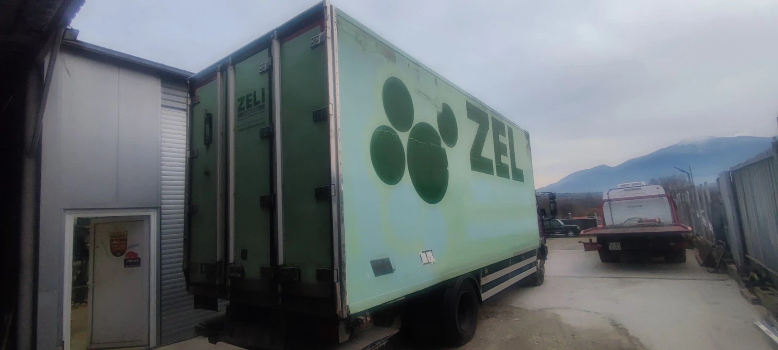 Volvo Fl  - изображение 7