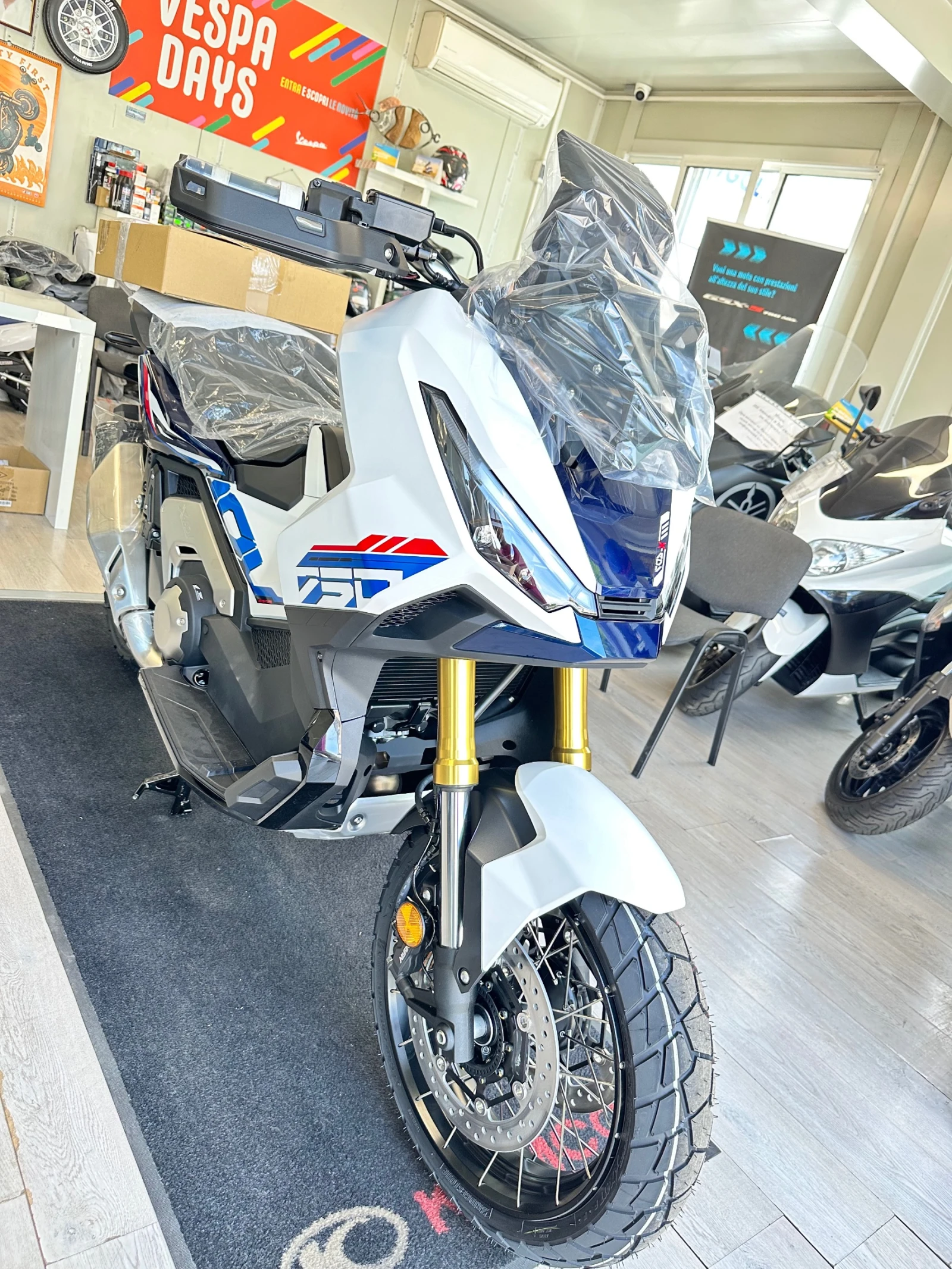 Honda X-ADV 750 Special Edition 2026г. НОВ, снимка 6 - Мотоциклети и мототехника - 54819712