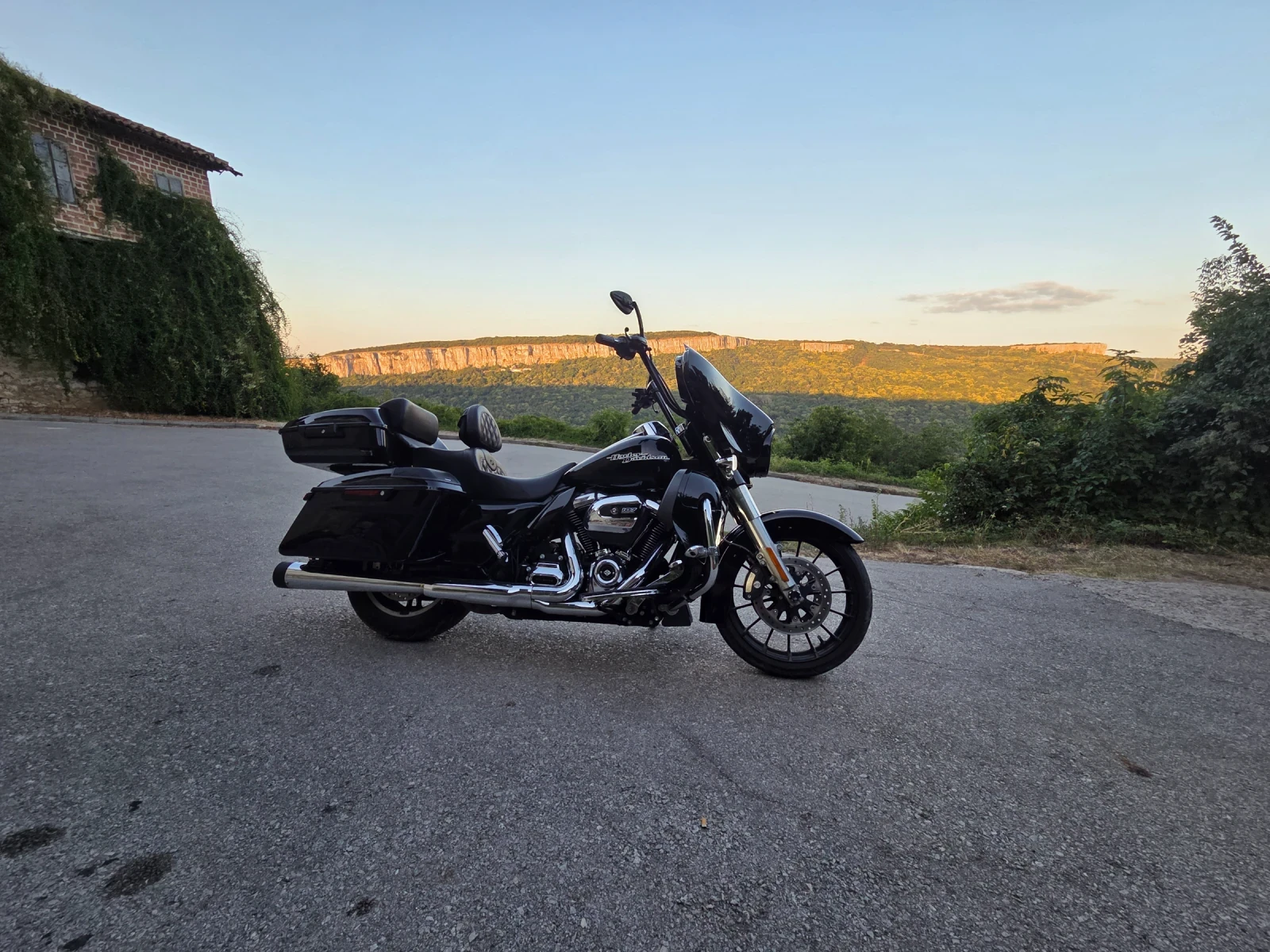 Harley-Davidson Street Street Glide-Milwaukee Engine , снимка 3 - Мотоциклети и мототехника - 56357915