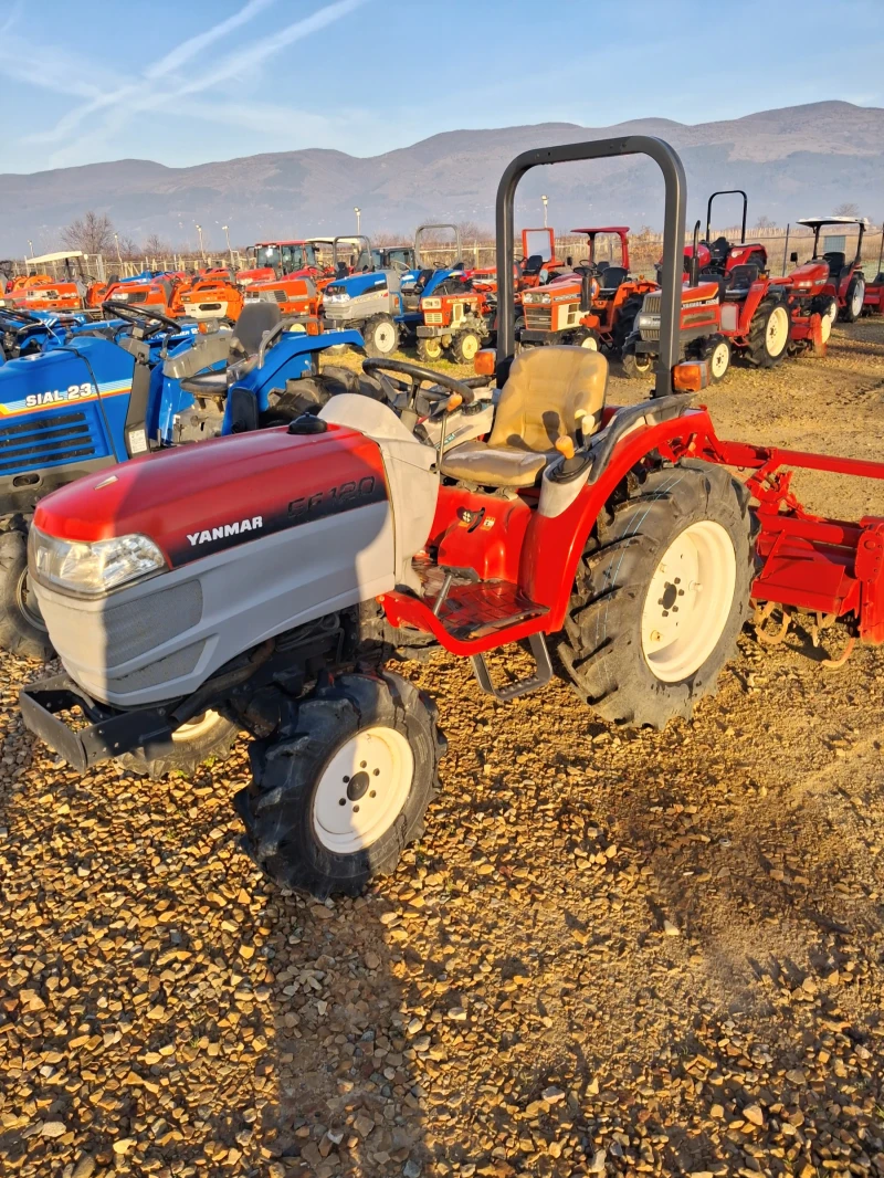 Трактор Kubota Скайтрак , снимка 3 - Селскостопанска техника - 52883393