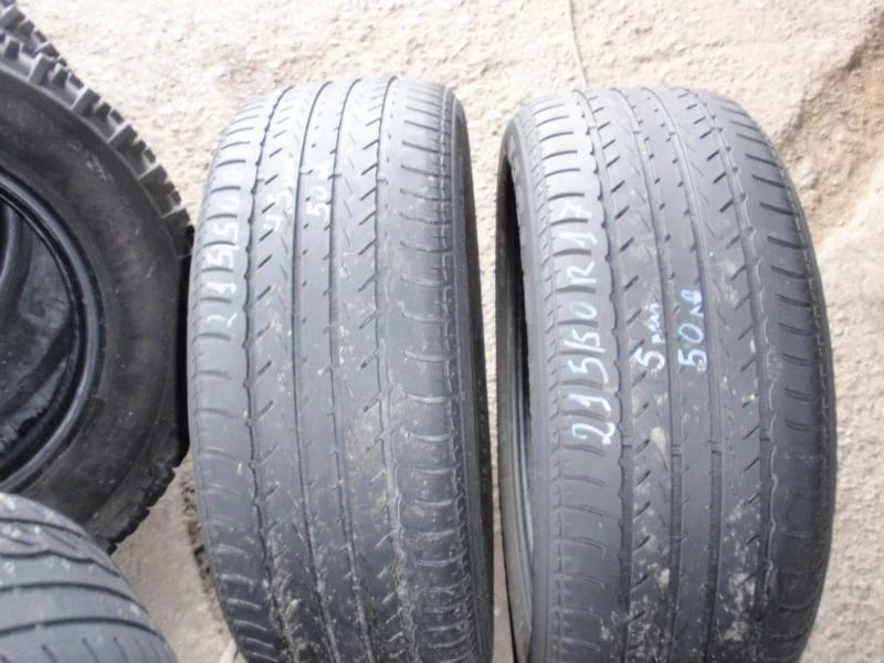 Гуми Летни 215/50R17, снимка 3 - Гуми и джанти - 7286869