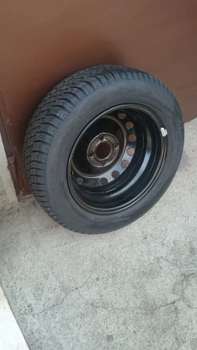 Гуми с джанти Michelin 175/65R14, снимка 2 - Гуми и джанти - 52558570