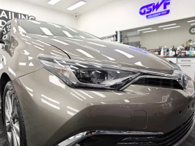 Toyota Auris, снимка 10