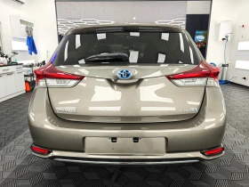 Toyota Auris, снимка 2
