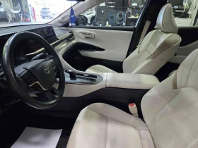 Toyota Crown Limited AWD, снимка 8