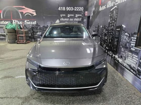 Toyota Crown Limited AWD, снимка 2