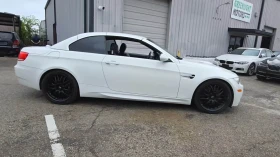 BMW M3 M3 V8* Hi-Fi* Ръчка* HID* Keyless* нави* подгрев, снимка 2