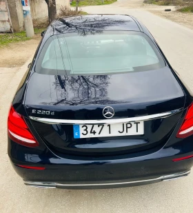 Mercedes-Benz E 220 Head up/Keyless go/Digital/Бартер/Лизинг - 39999 лв. / 20451.16 € - 78034061 7