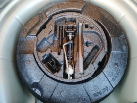 Skoda Octavia * SCOUT * 4X4 * АВТОМАТИК * СЕРВИЗНА ИСТОРИЯ * , снимка 16