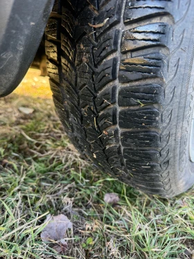 VW Golf 1.6 - 1500 € / 2933.74 лв. - 24014162 8