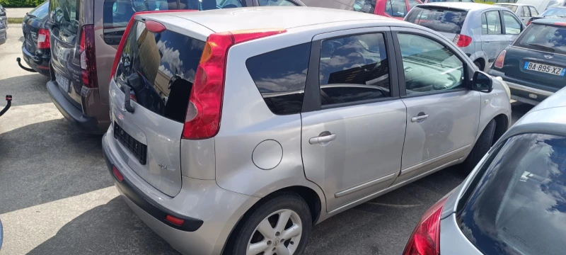 Nissan Note 1.3i /1.5 DCi, снимка 13 - Автомобили и джипове - 12765602