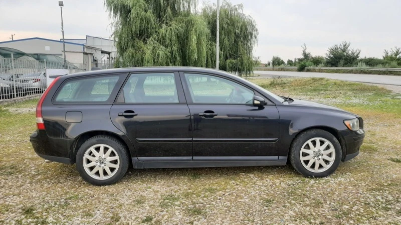 Volvo V50 2.4D, снимка 6 - Автомобили и джипове - 41514381