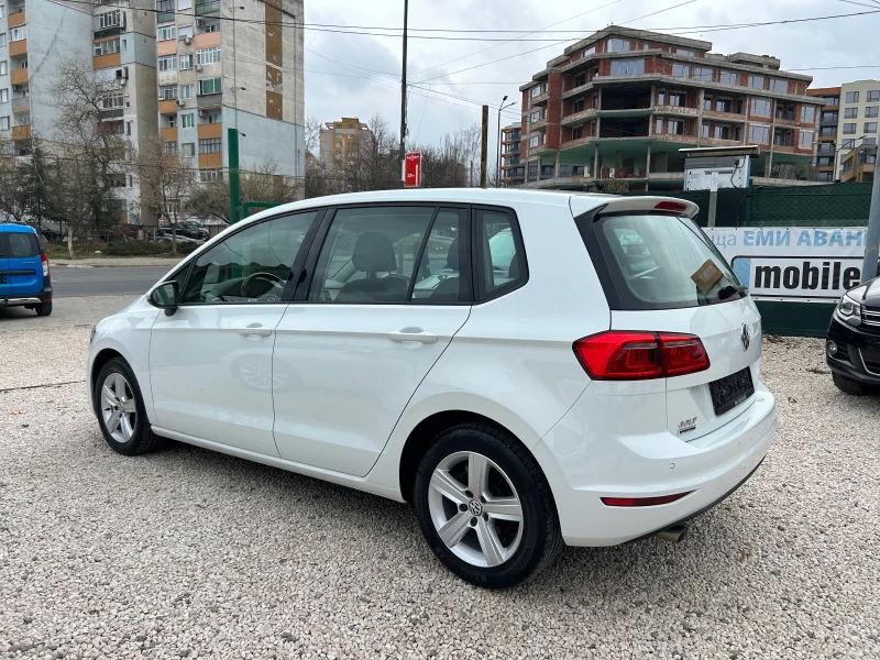 VW Sportsvan 1.6 TDI, снимка 6 - Автомобили и джипове - 42513775