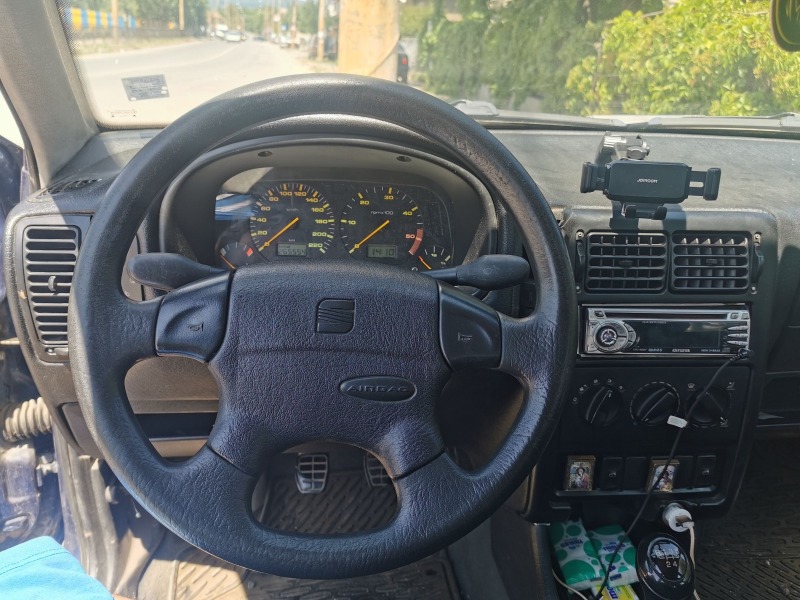 Seat Ibiza SDI, снимка 8 - Автомобили и джипове - 45164239