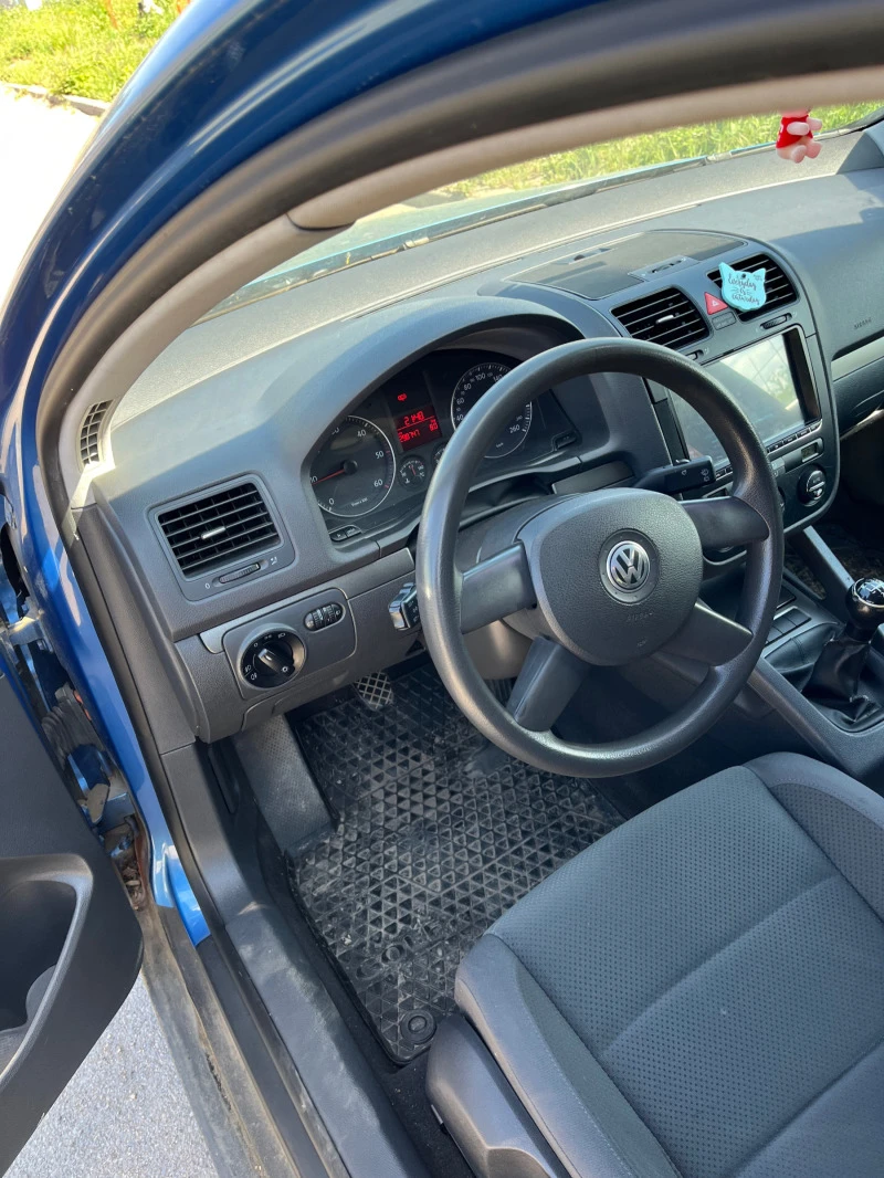 VW Golf 1.9, снимка 10 - Автомобили и джипове - 46952558