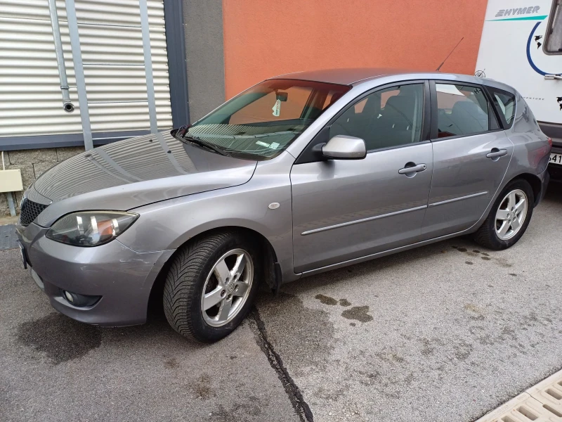 Mazda 3, снимка 1 - Автомобили и джипове - 48040523