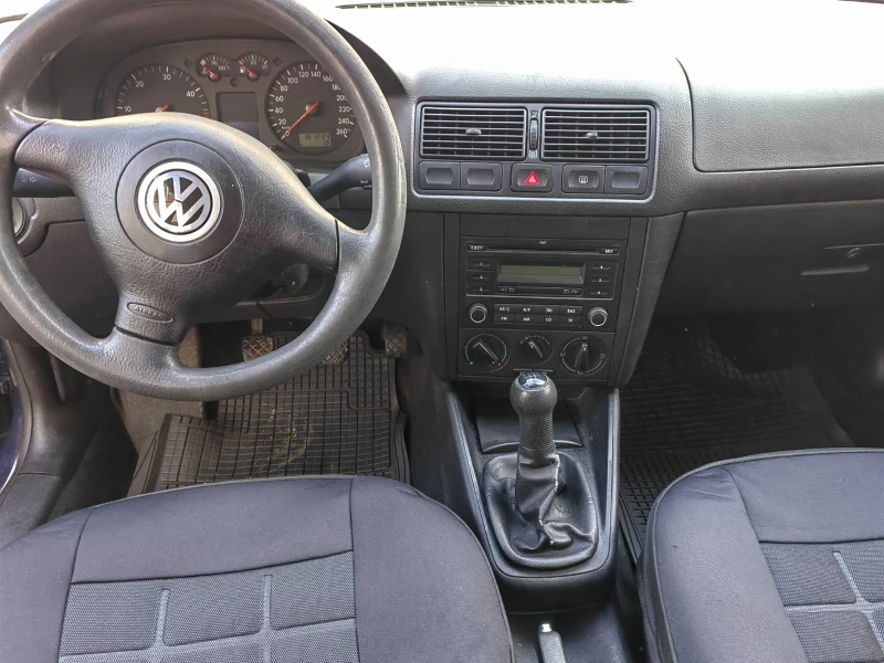 VW Golf 1.9 TDi, снимка 8 - Автомобили и джипове - 48815729