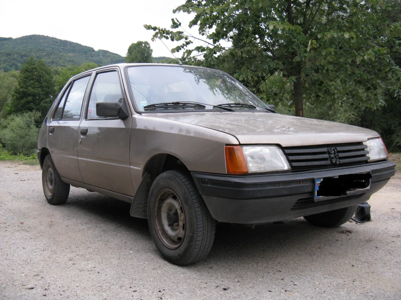 Peugeot 205 GLD