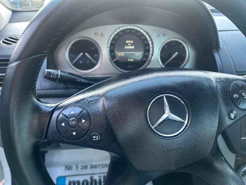 Mercedes-Benz C 220 2, 2 CDi, снимка 11 - Автомобили и джипове - 52621774