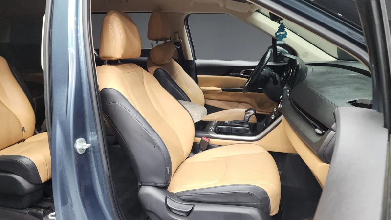 Kia Carnival 4th generation 9 Seater, снимка 8 - Автомобили и джипове - 52629057