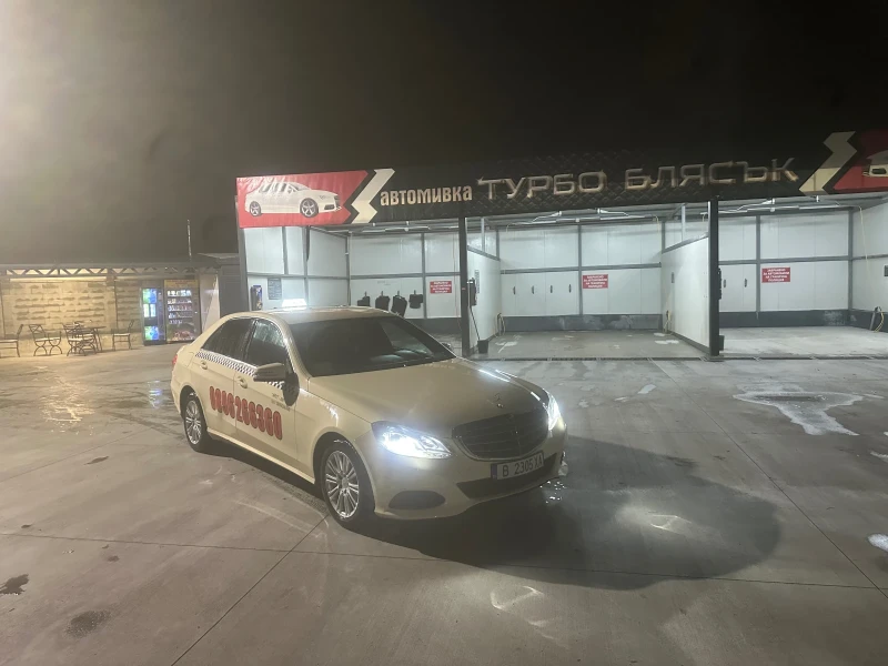 Mercedes-Benz E 200 E 200, снимка 13 - Автомобили и джипове - 52707338