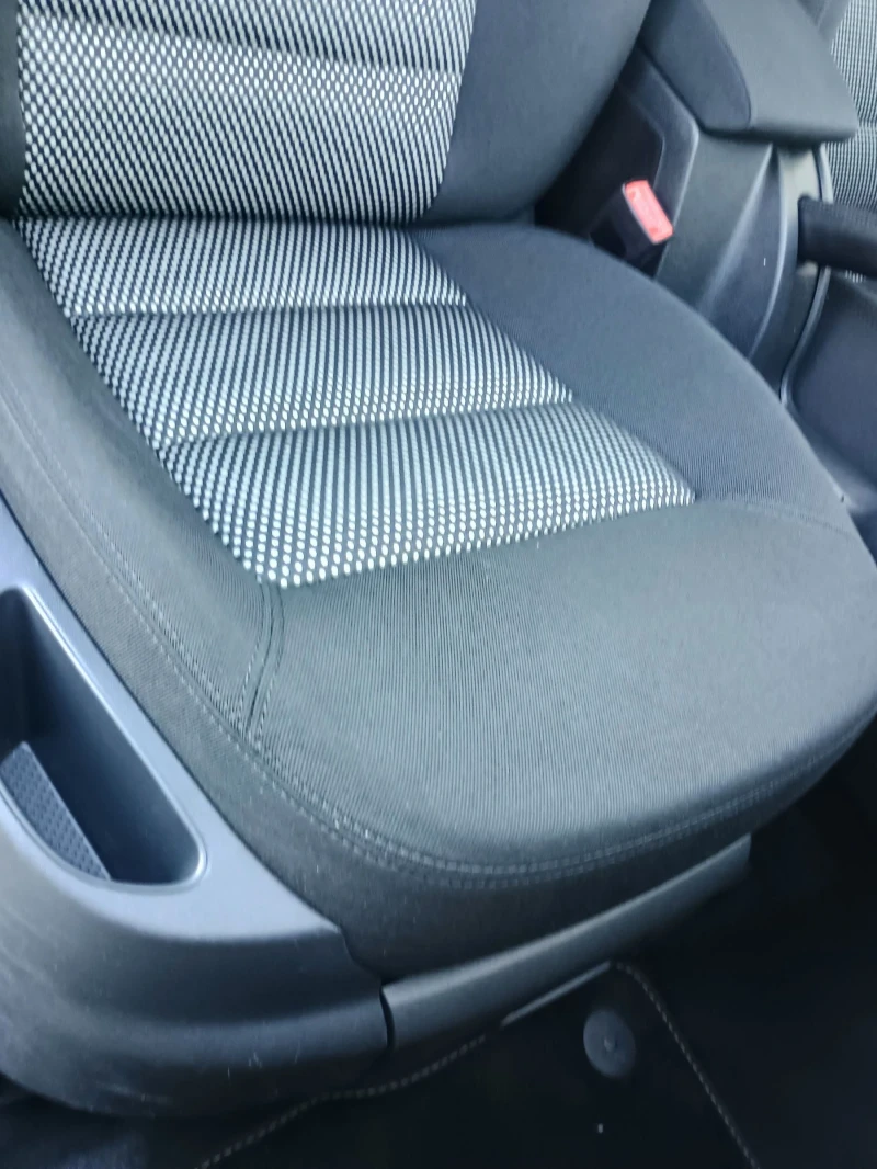 Skoda Octavia * SCOUT * 4X4 * АВТОМАТИК * СЕРВИЗНА ИСТОРИЯ * , снимка 11 - Автомобили и джипове - 52932548