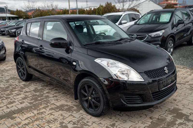 Suzuki Swift 1.3* 90кс* 4х4* бензин, снимка 4 - Автомобили и джипове - 53247403