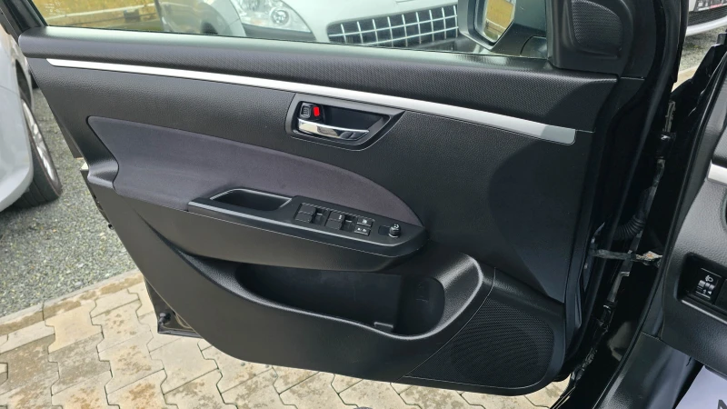 Suzuki Swift 1.3* 90кс* 4х4* бензин, снимка 14 - Автомобили и джипове - 53247403