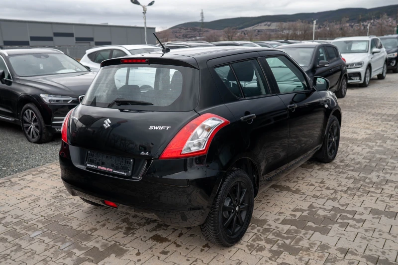 Suzuki Swift 1.3* 90кс* 4х4* бензин, снимка 6 - Автомобили и джипове - 53247403