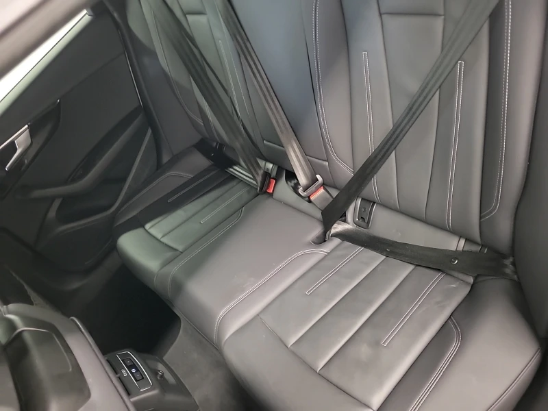 Audi A4 QUATTRO| PANORAMA| CARFAX| , снимка 15 - Автомобили и джипове - 53455707